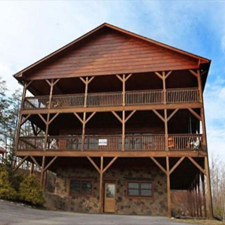 Spacious Party Hut Near Attractions McCookville 外观 照片